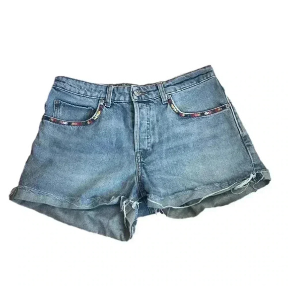 H&M & Denim Boyfriend Shorts Cutoff Embroidered Details EUC Size 4 - Picture 1 of 3